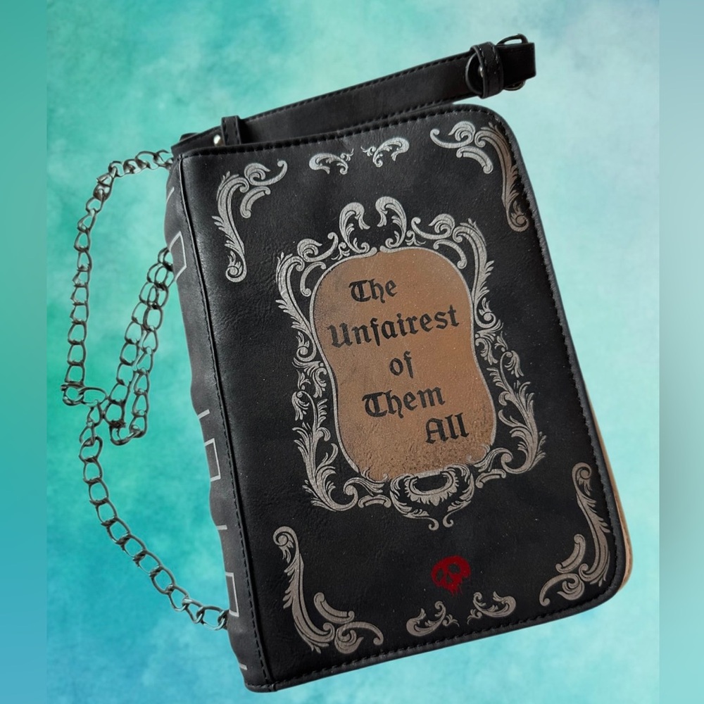 Disney Villians Evil Queen (Snow White) Book Style Crossbody Bag
